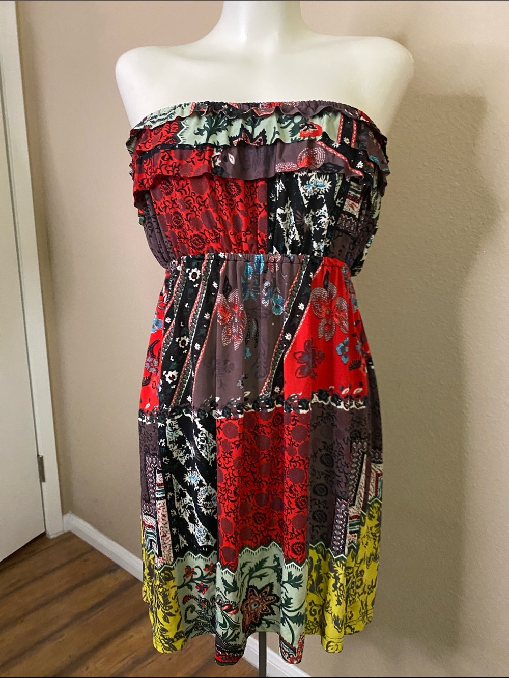 KIRAT  stretch knit strapless boho festival riffle tube top dress OS ❤️